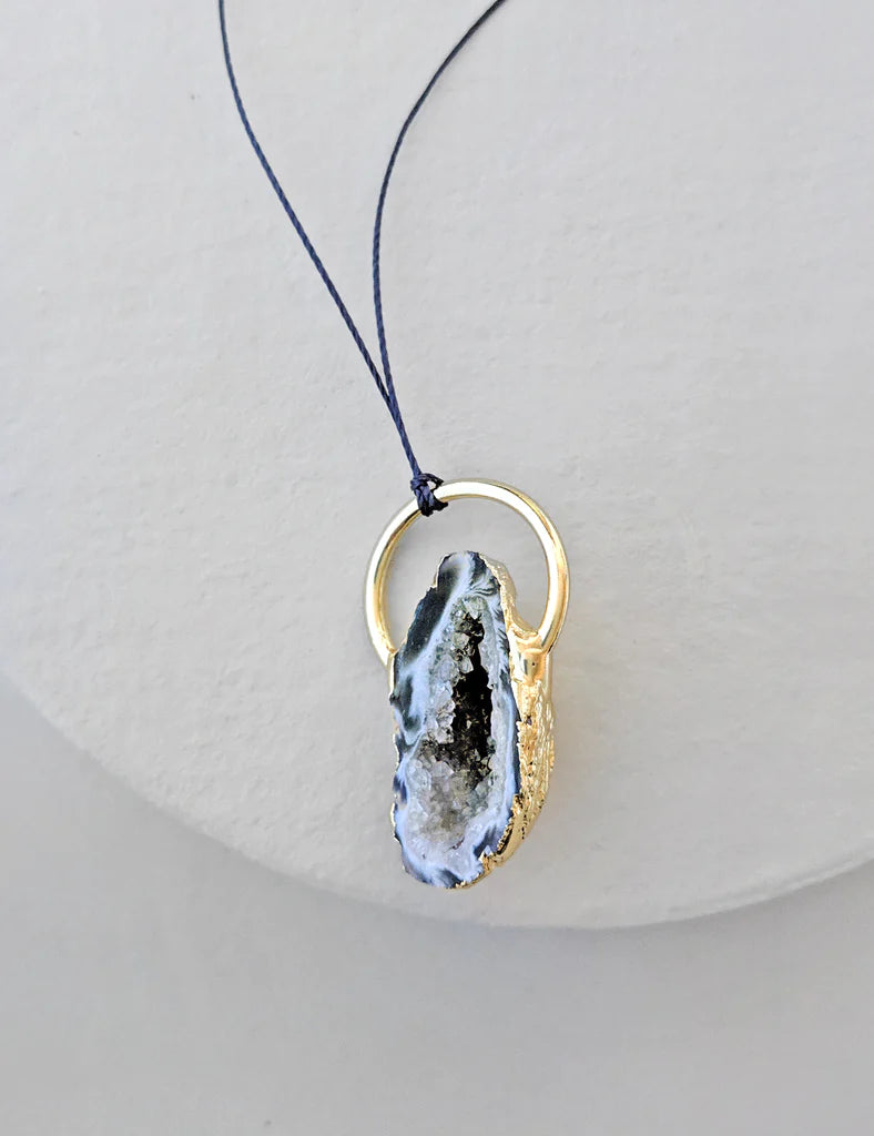 Nuance Geode Cave Ring Necklace
