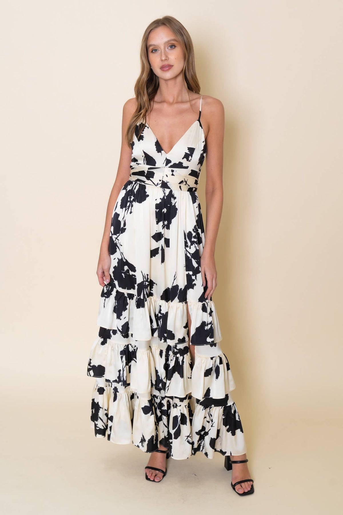 Fore Collection Tierd Floral V Neck Maxi Dress