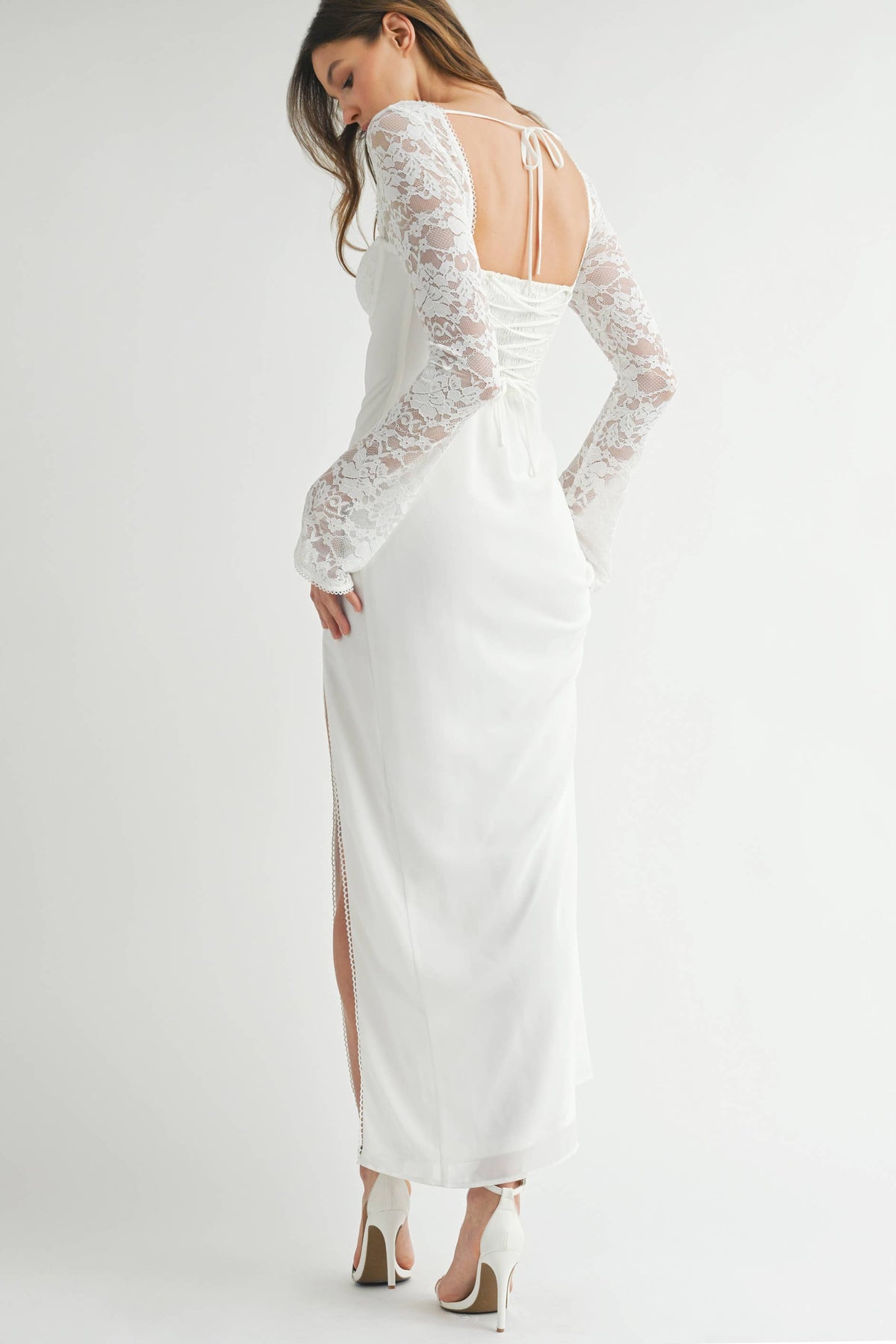 Fore Collection Lace Long Sleeve Sweetheart Dress