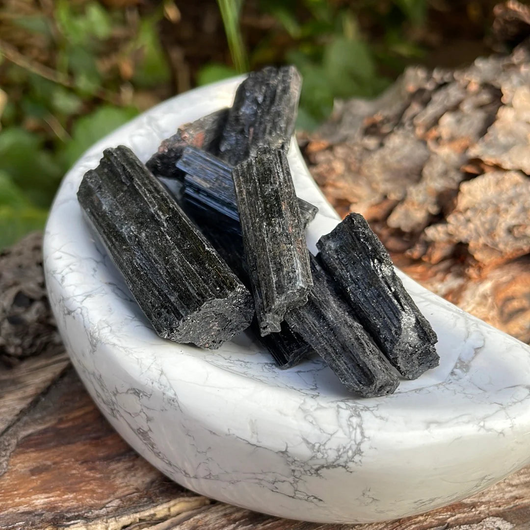 Witch's Way Raw Black Tourmaline | Multiple Sizes