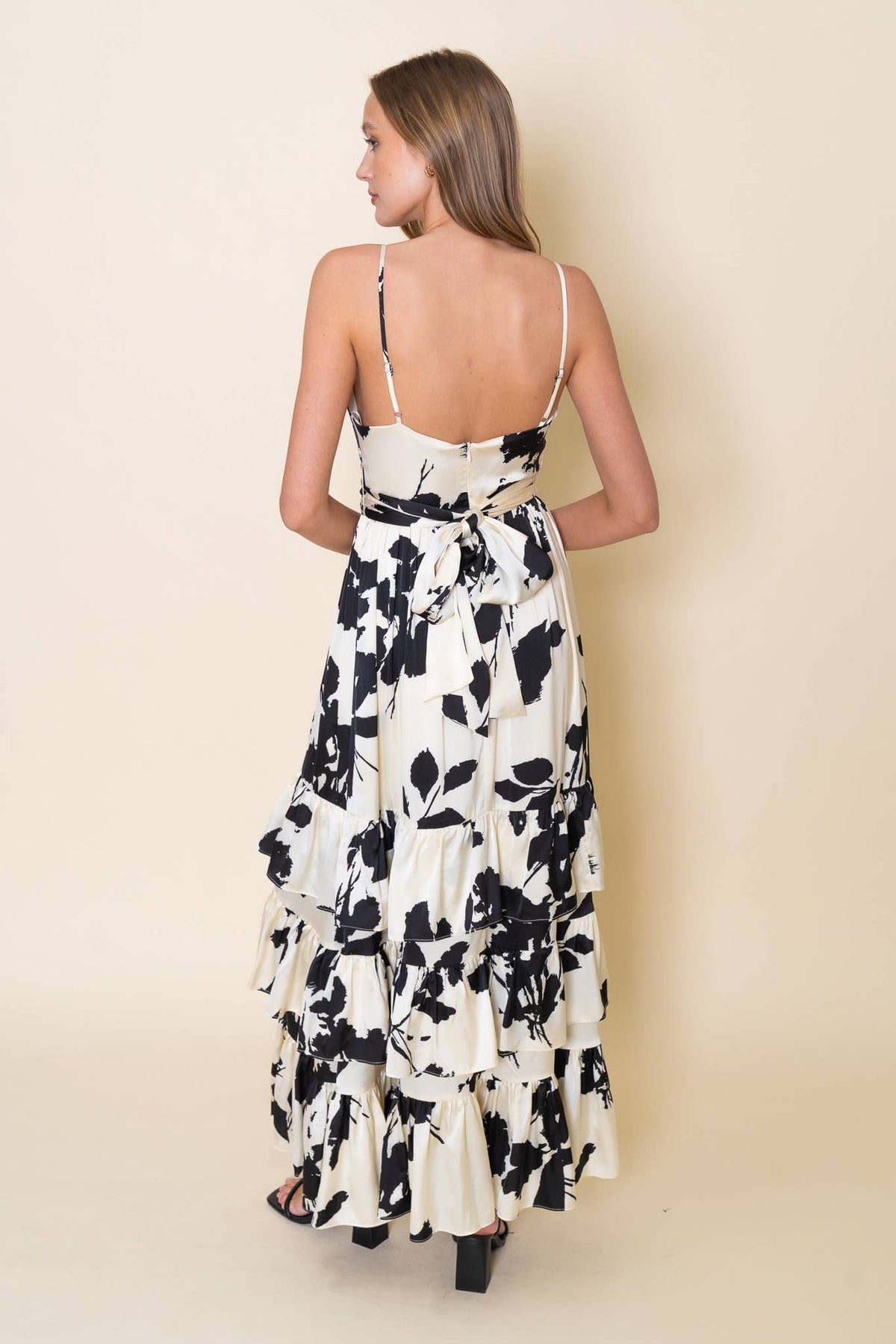 Fore Collection Tierd Floral V Neck Maxi Dress