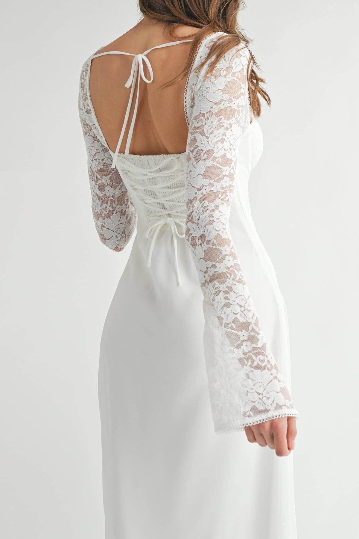 Fore Collection Lace Long Sleeve Sweetheart Dress