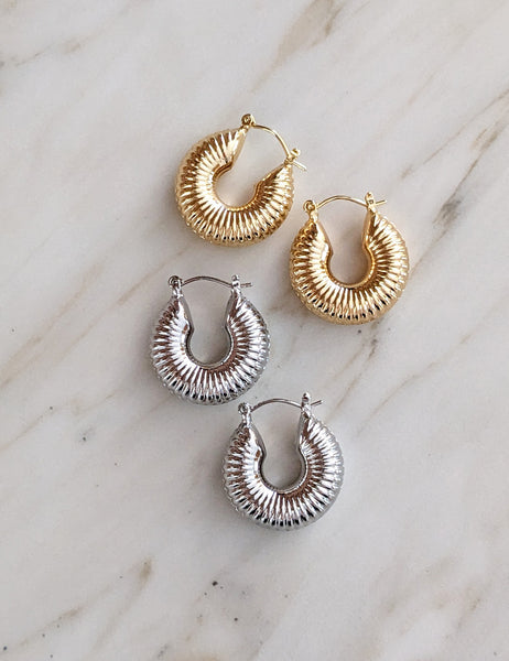 Nuance Caterpillar Hoops