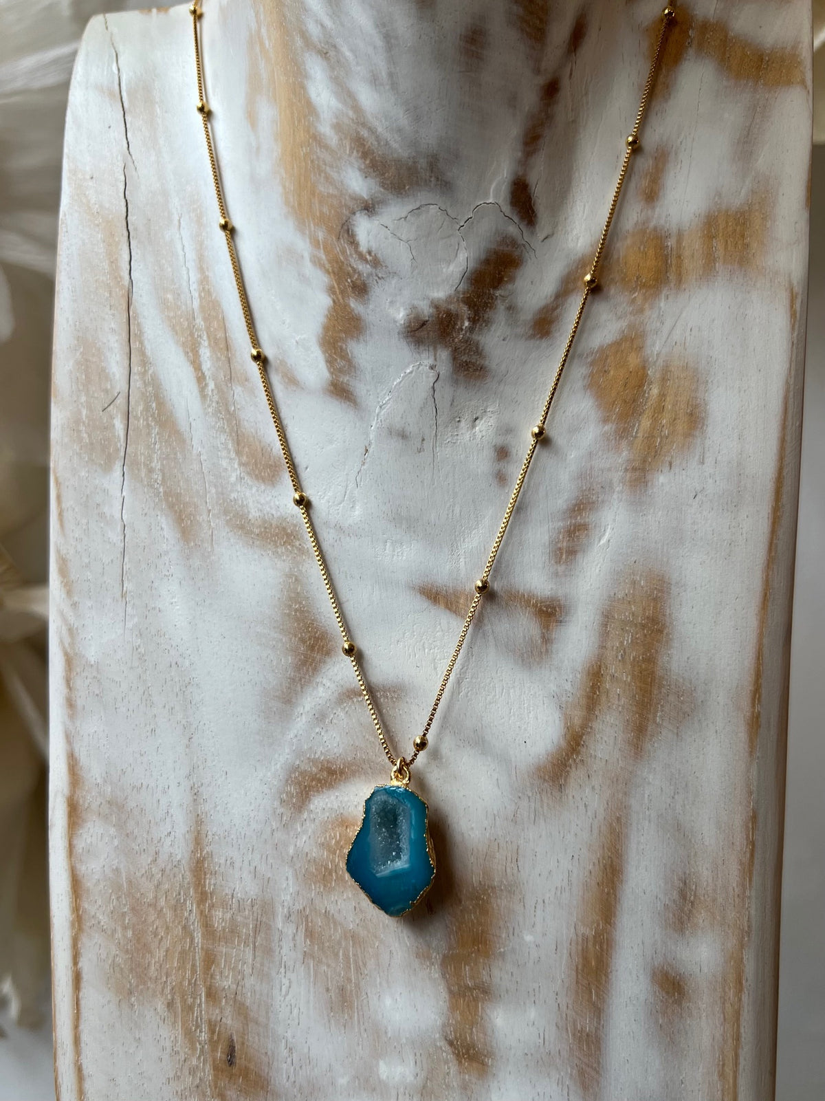 Nuance Geode Cave Jewelry Set