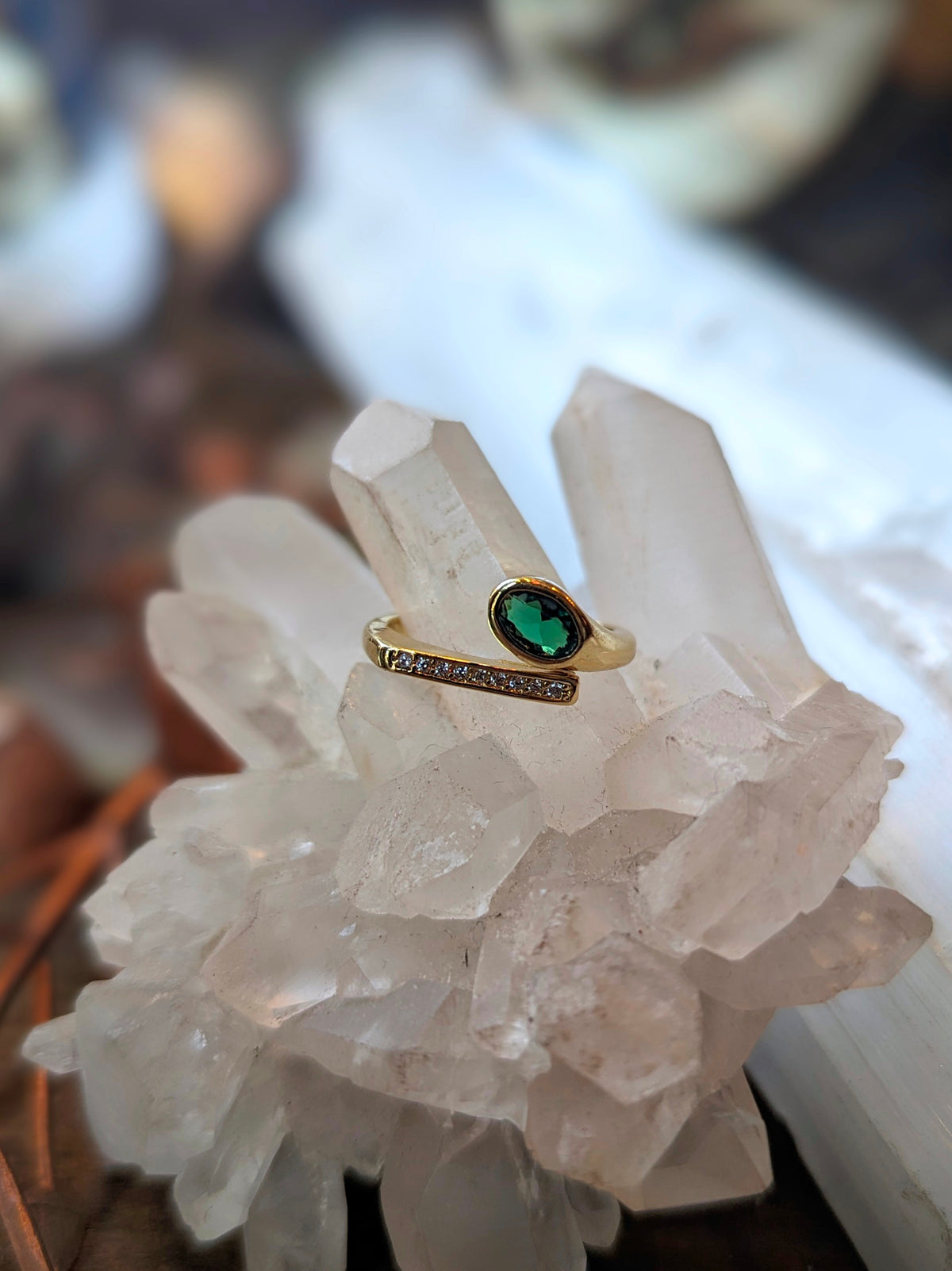Nuance Emerald Crystal Bar Ring