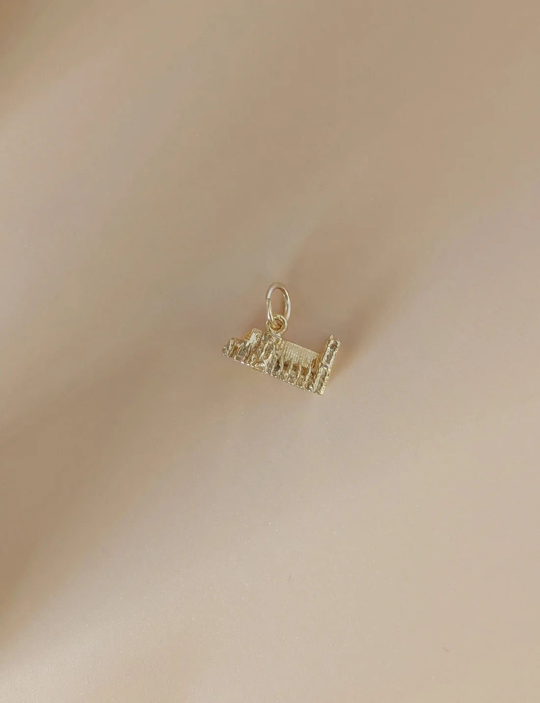 Nuance Going Places Charms