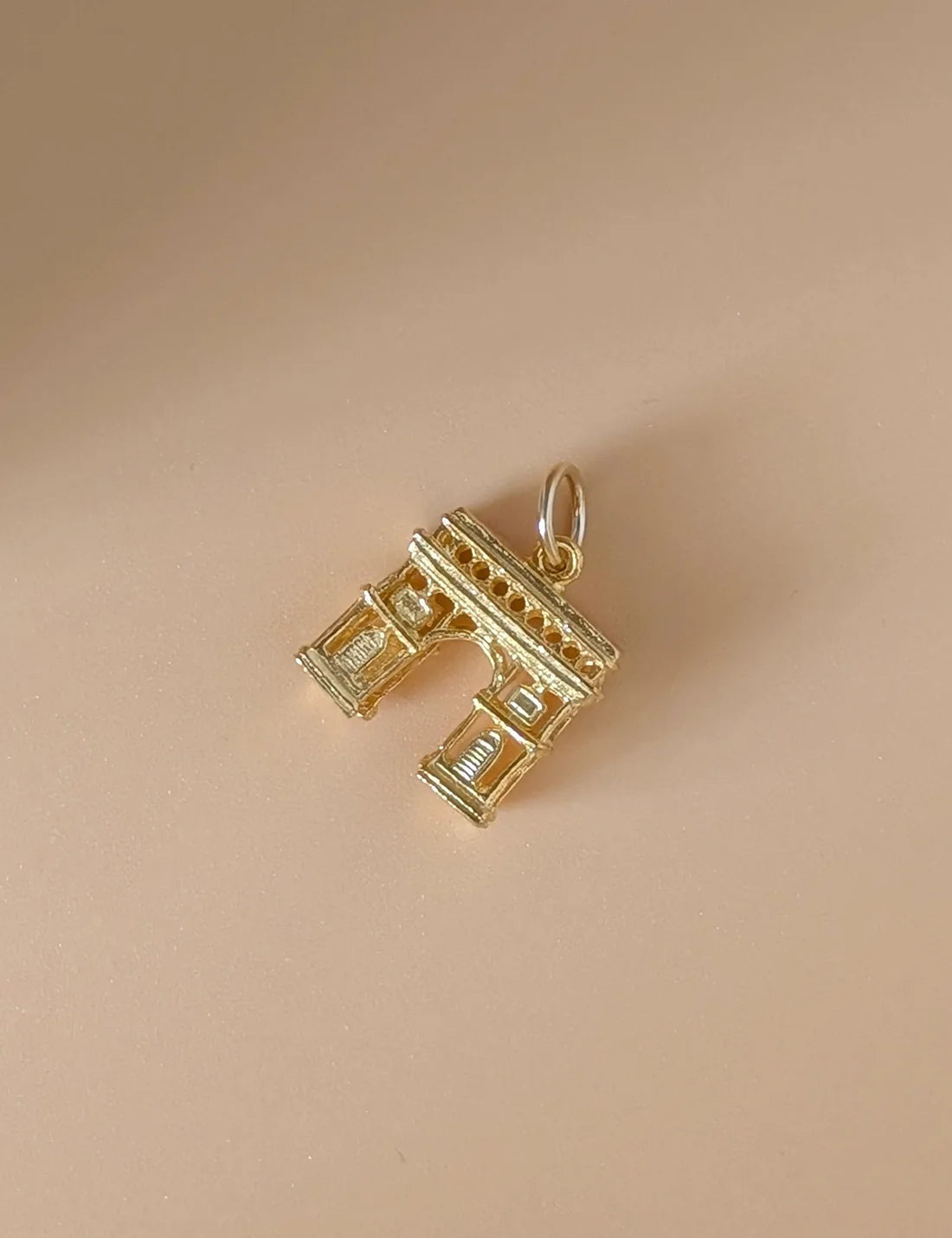 Nuance Going Places Charms