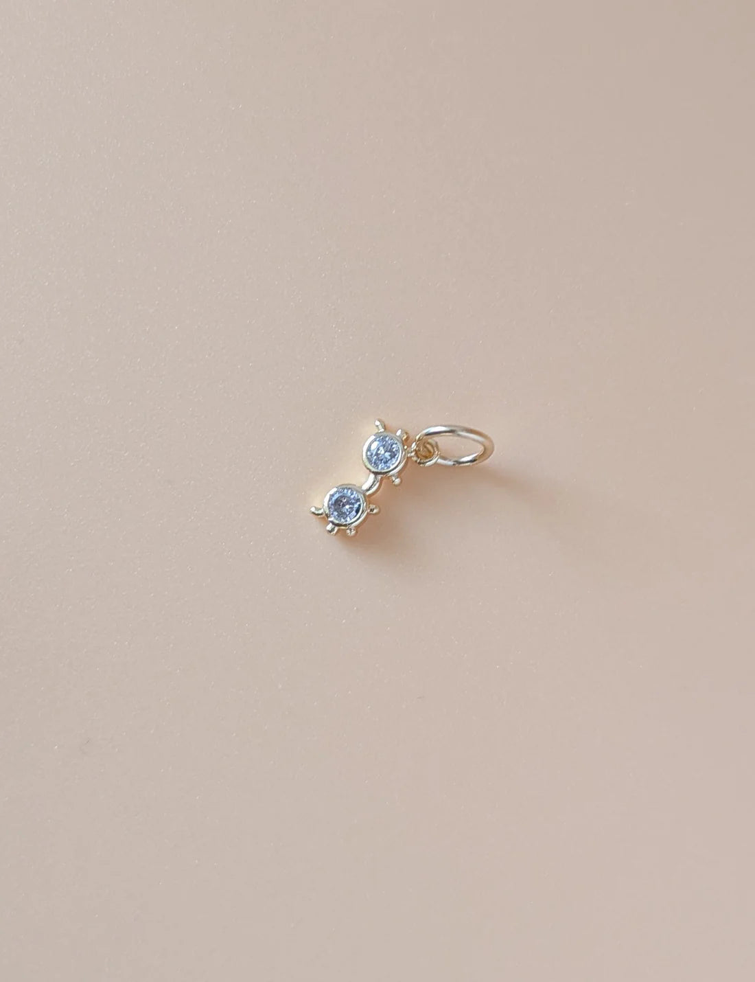 Nuance Going Places Charms