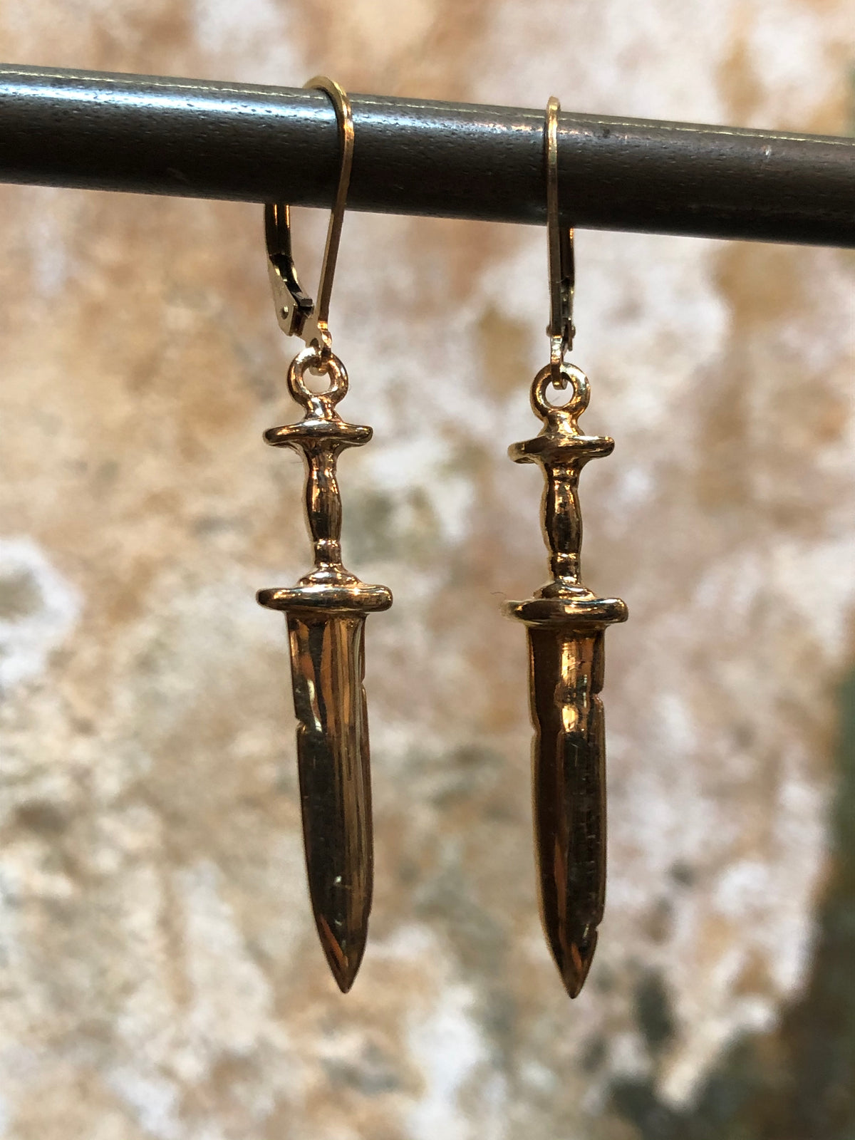 Hellhound Jewelry Dagger Shorty Earring - Gold