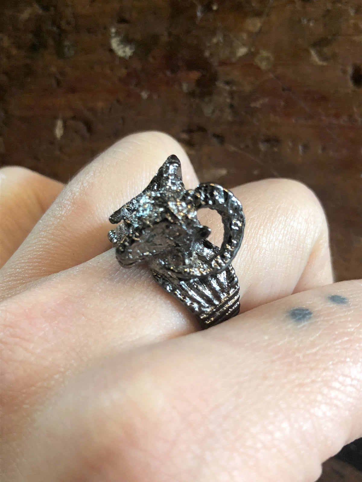 Nuance Horned Ram Ring | Bronze