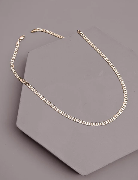 Nuance Tab Chain Necklace