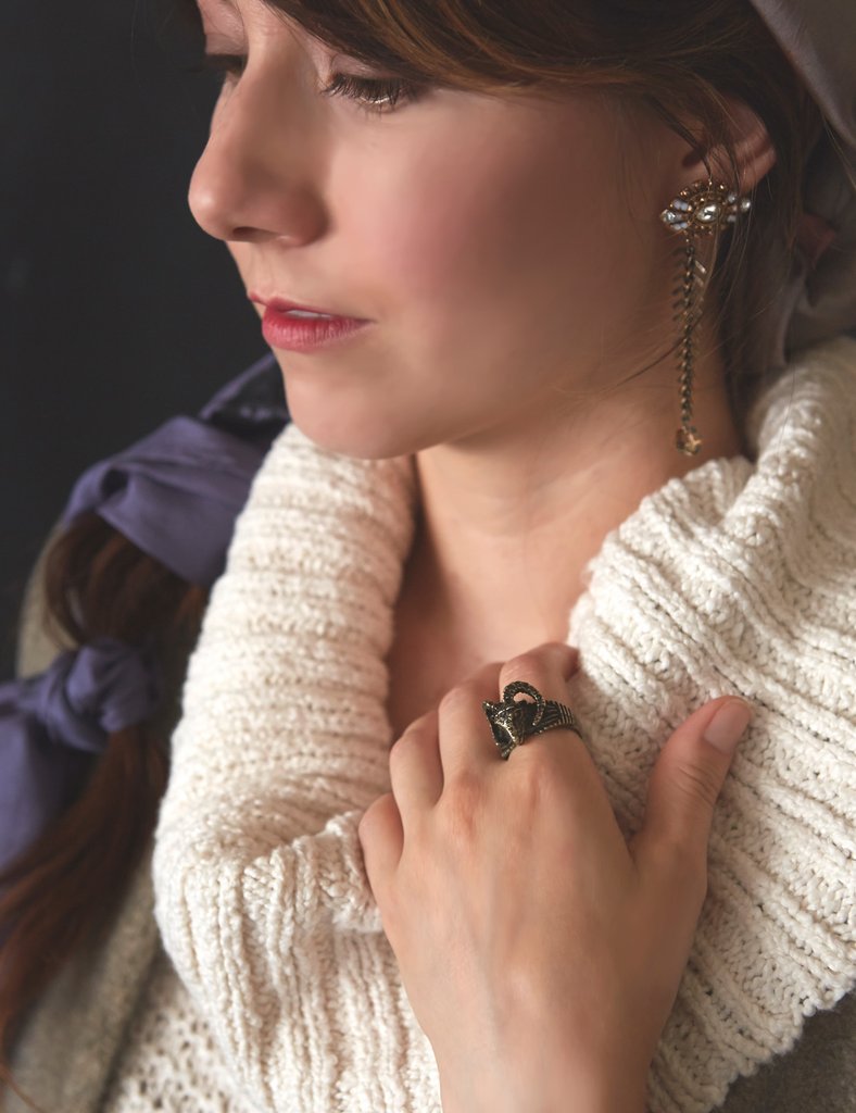 Nuance Horned Ram Ring | Bronze