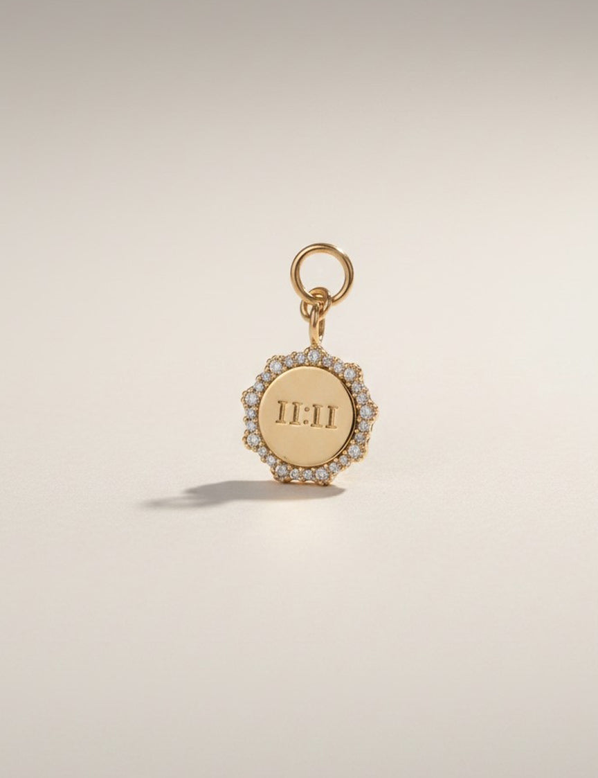 Nuance Icon Charm