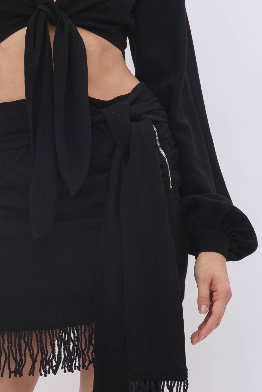 Fore Collection Balloon Sleeve Tie Front Crop Top
