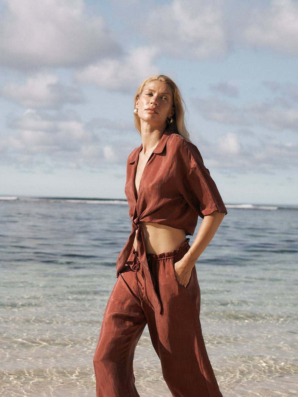 The Handloom Lucid Flow Tie Pants