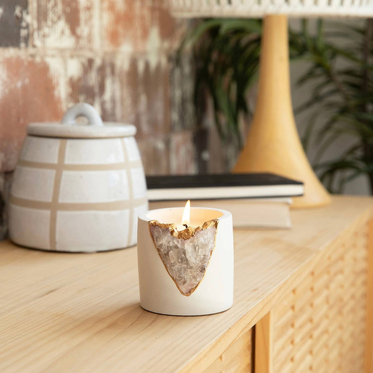 TB Fragrance Sweet Musk Geode Candle