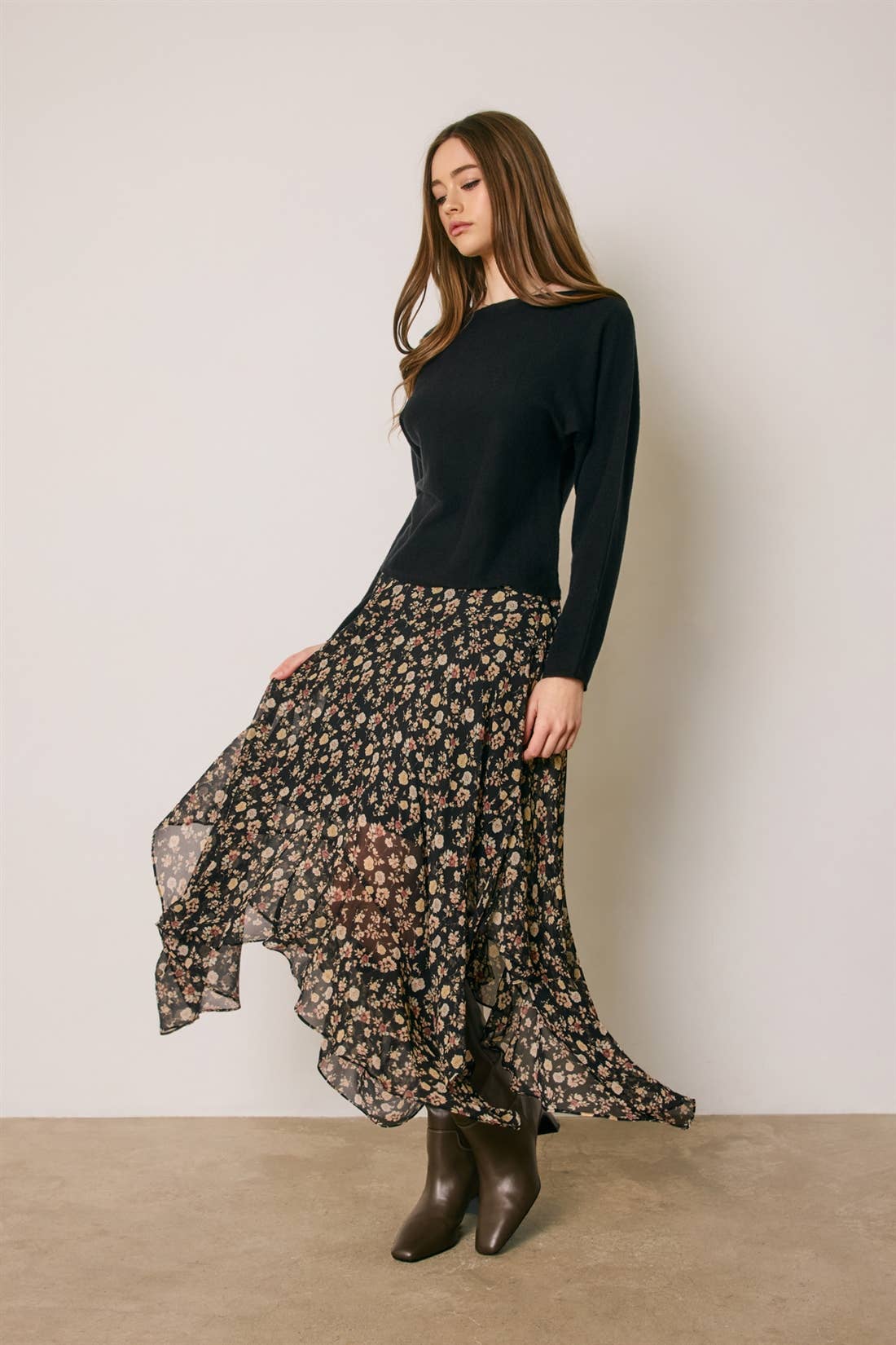 Dress Forum Floral Ruffled Handkerchief Skirt