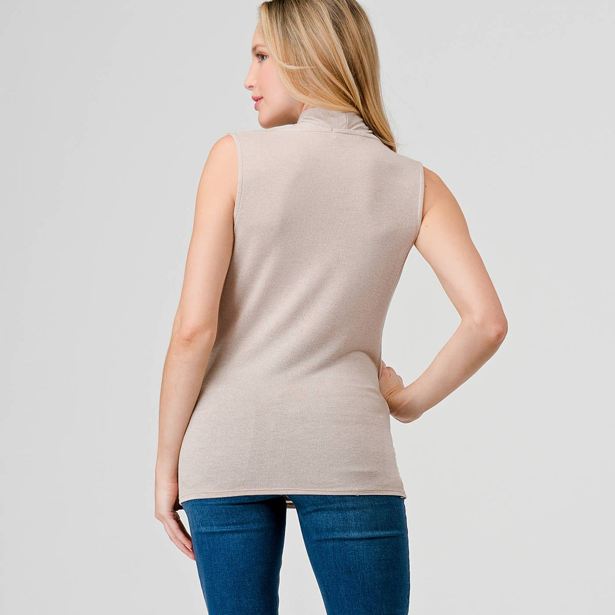 Heimious Sleeveless Surplice Top