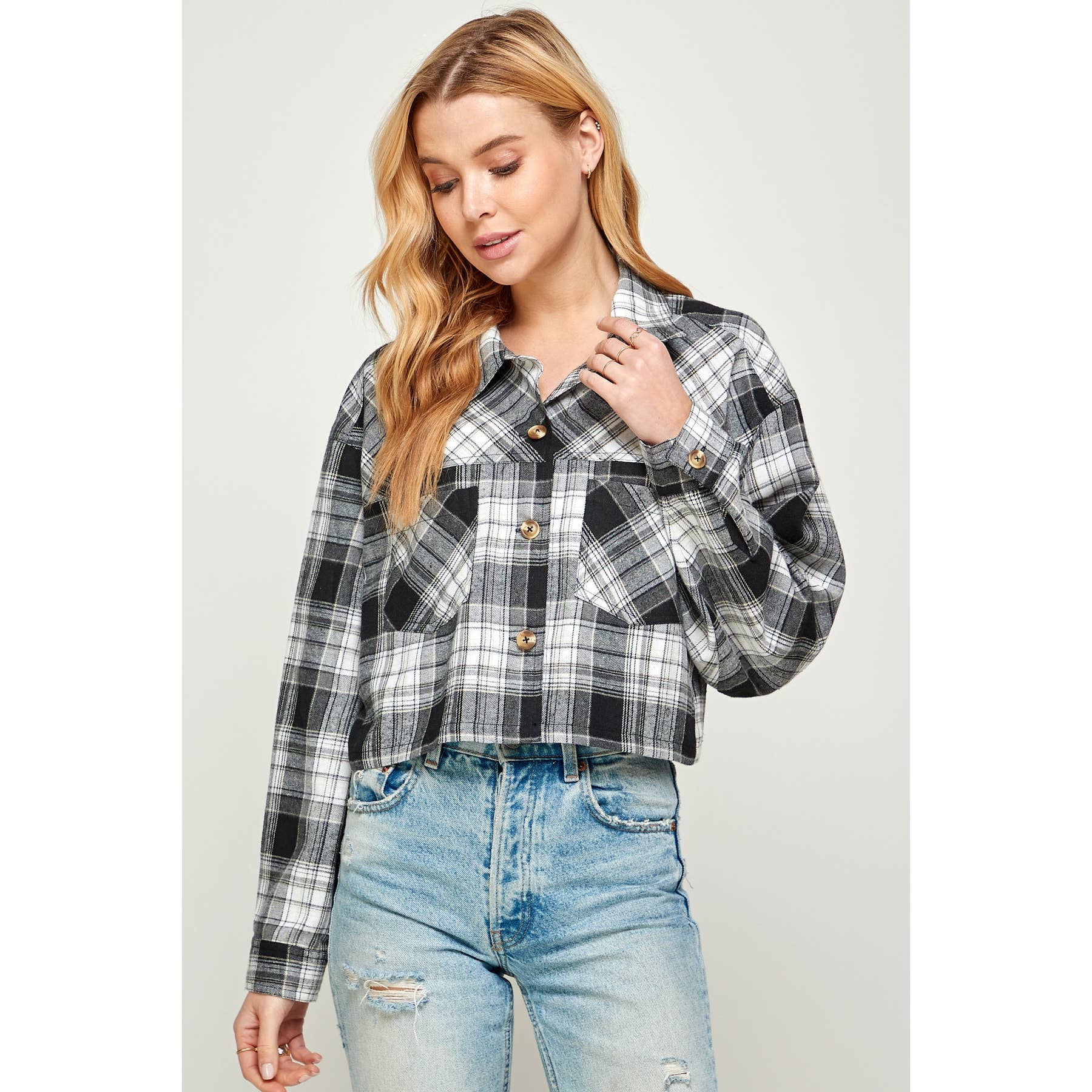 CROPPED SHRITS - graph plaid - サイズ０ San Souci Cropped Oversized Plaid Shirt – TOILE