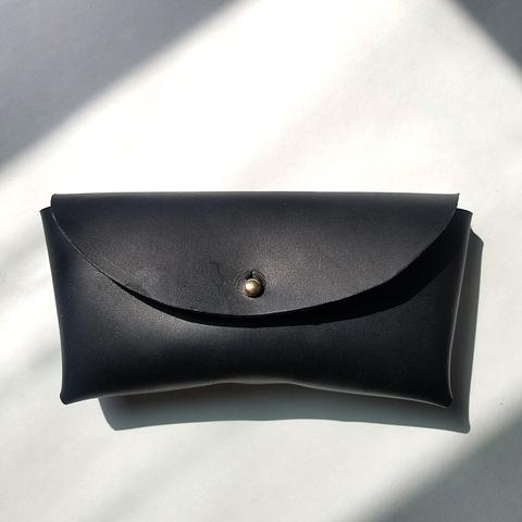 Directive Leather Sun Case | Matte Black