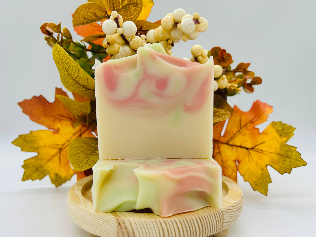 Saratoga Crisp Apple Sage Natural Soap Bar