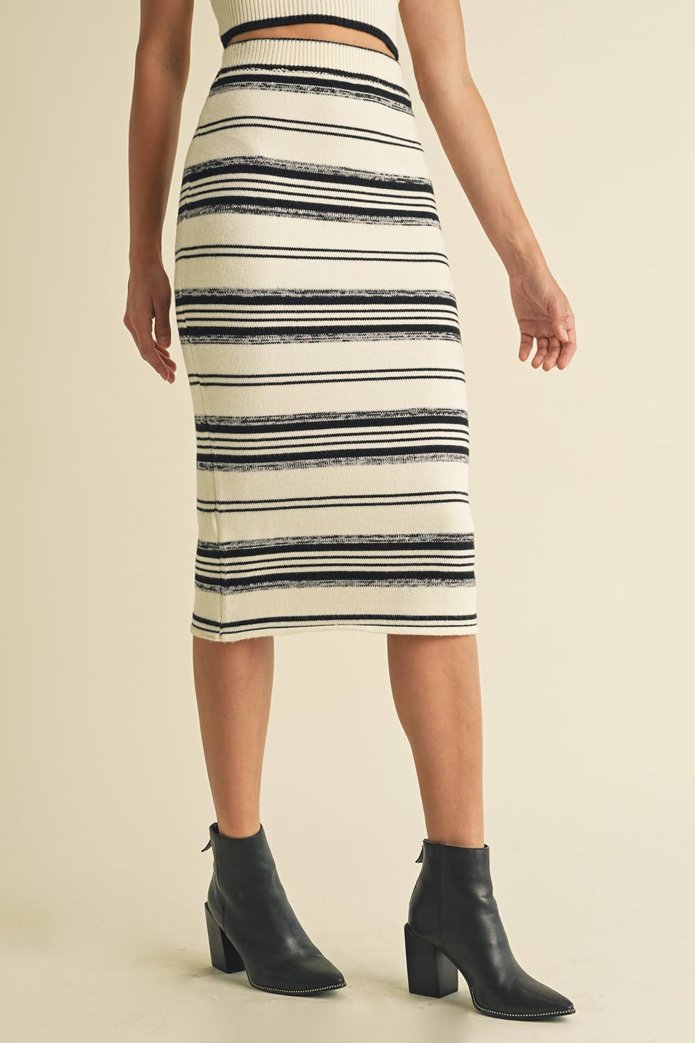 Endless Blu Stripe Pattern Sweater Knit Skirt