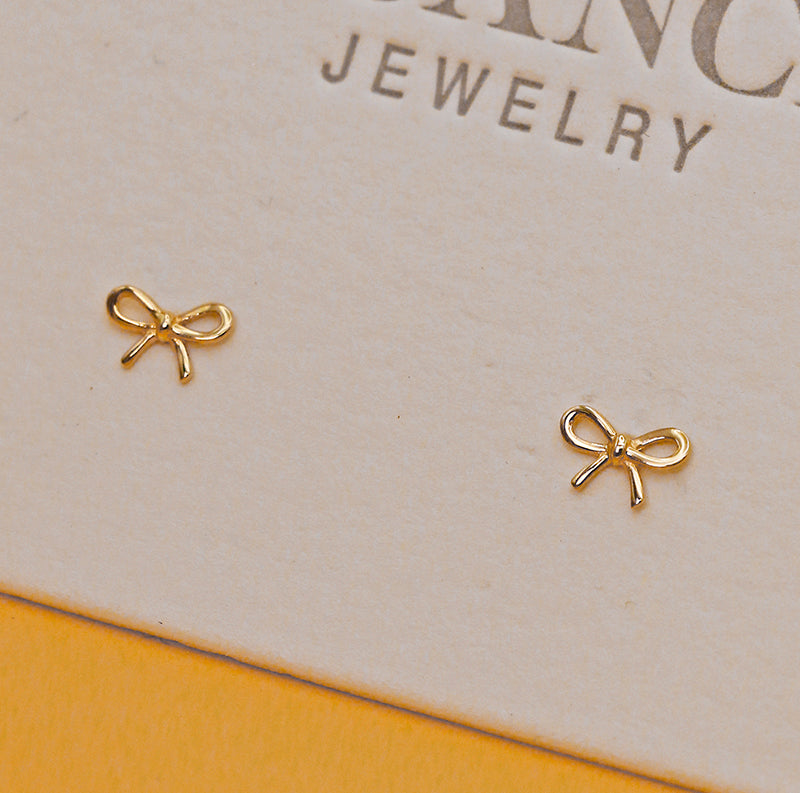 Nuance 14kt Gold Extra Small Icon Studs