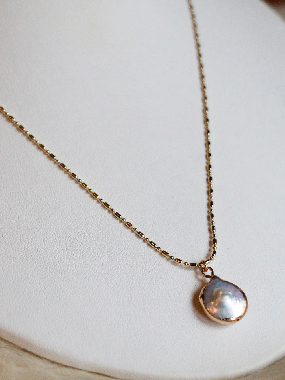 Nuance Pearl Necklace