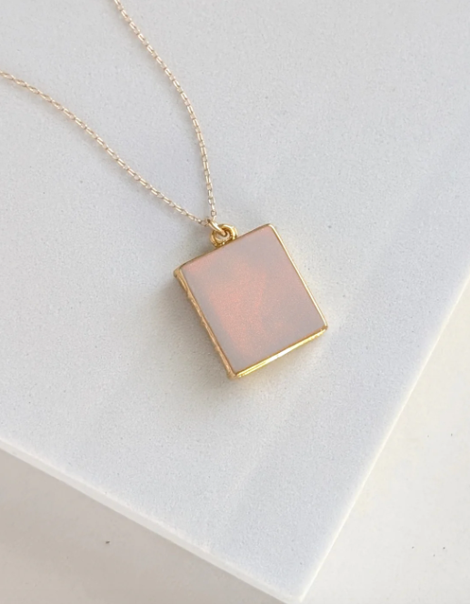 Nuance Spark of the Everflame Necklace