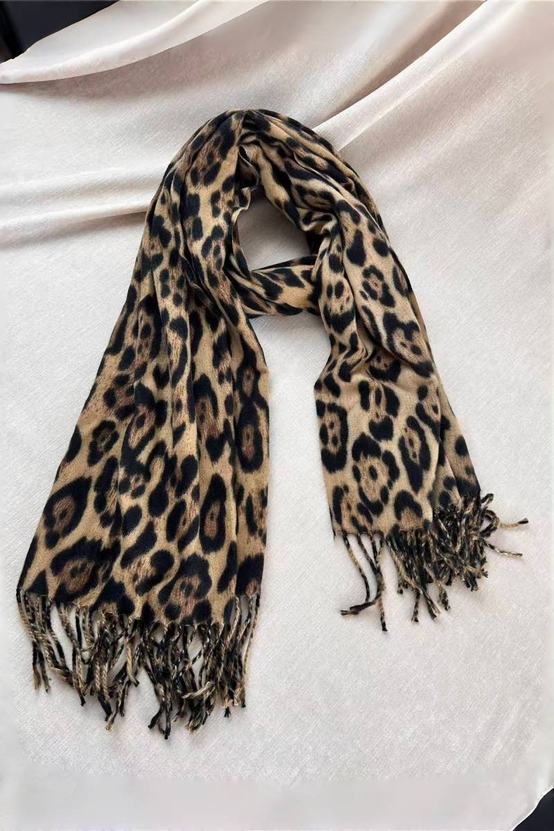 Leto Leopard Scarf