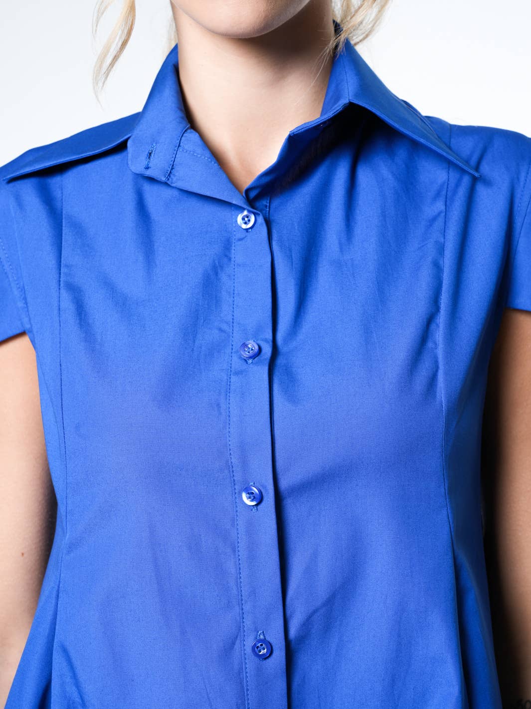 Metamorphoza Loose Sleeveless Shirt