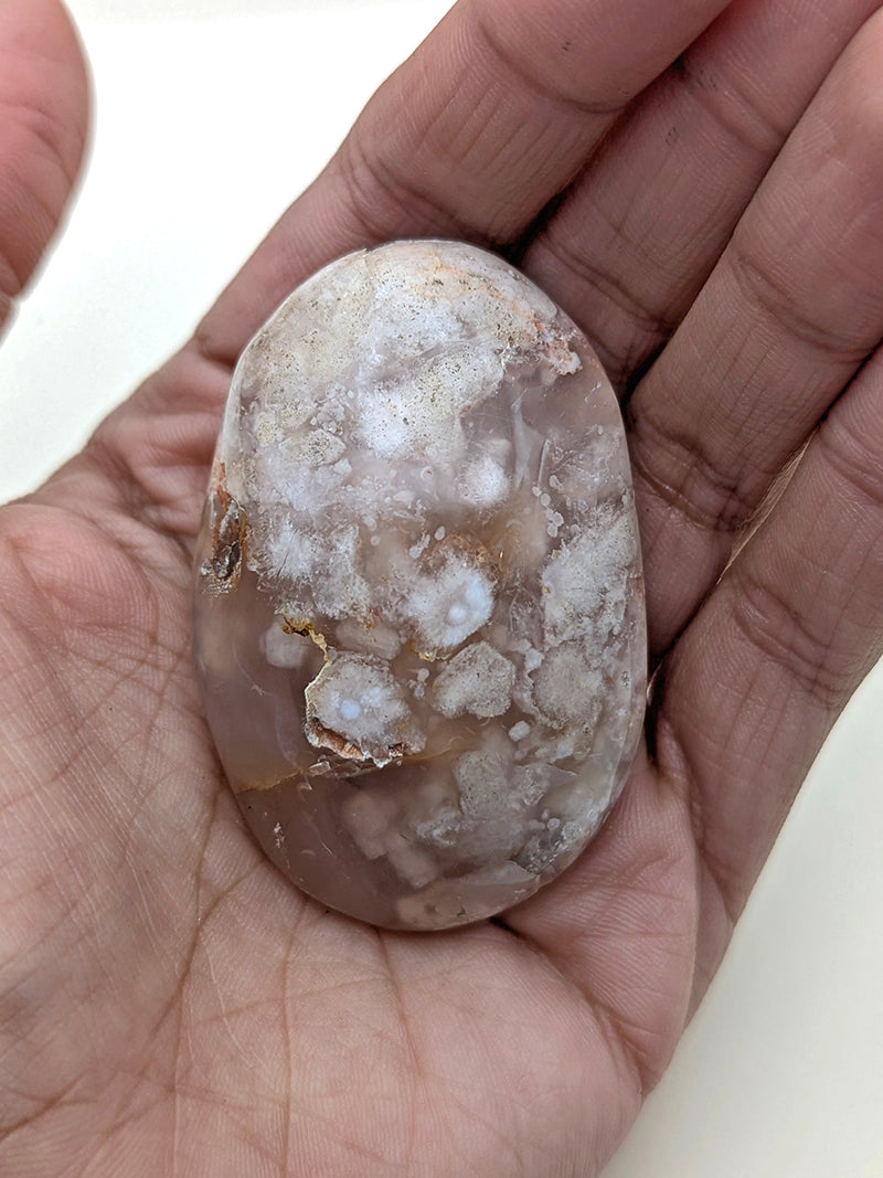 Witch's Way Flower Agate Palm Stone