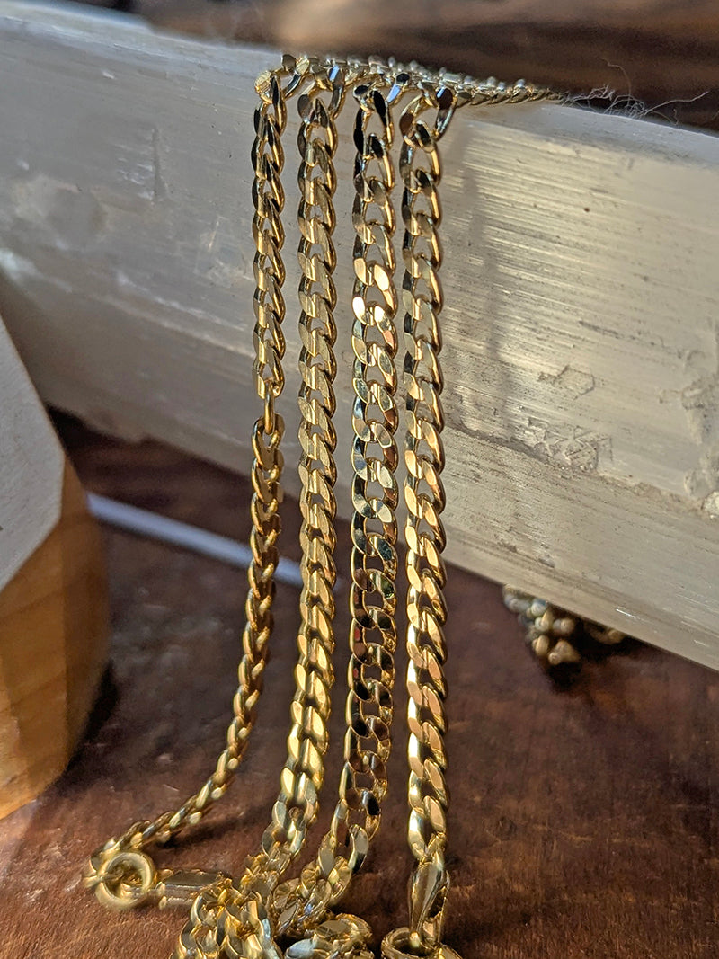 Nuance Curb Chain Necklace