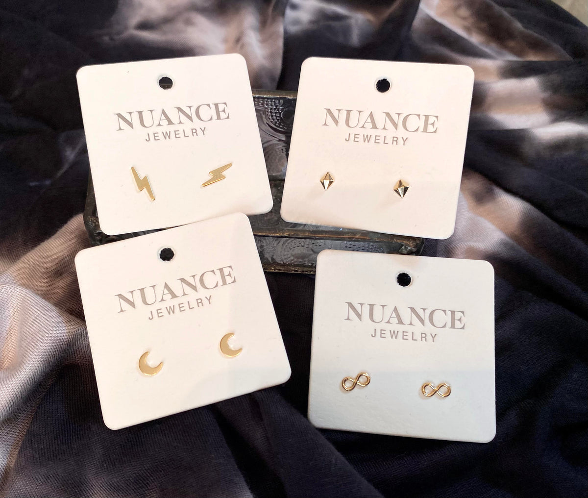 Nuance 14kt Gold Small Icon Studs