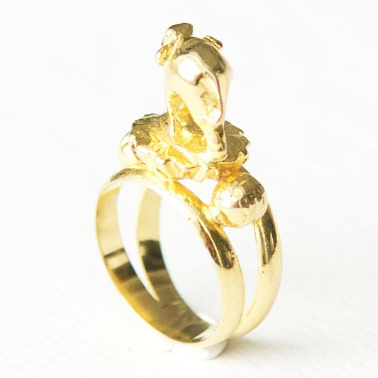 Ozma Autonomy Lilly Elephant Ring - Gold