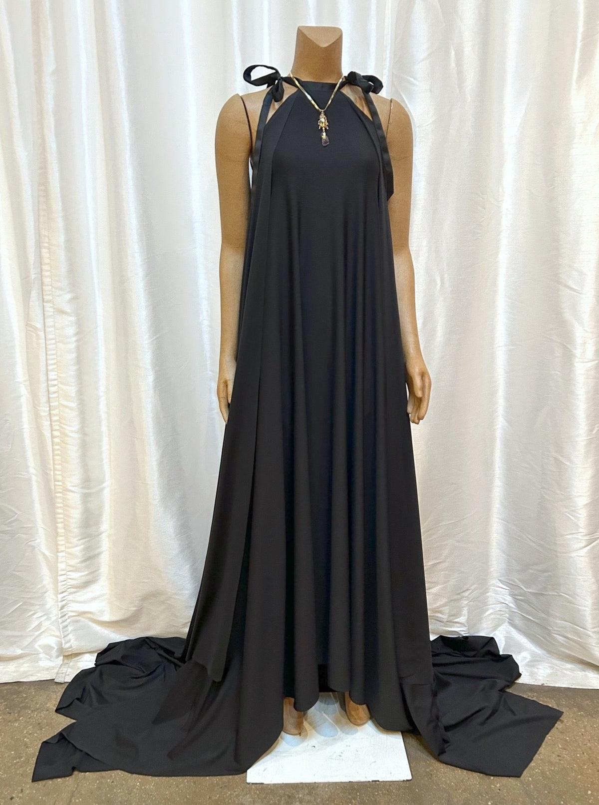 Heartless Revival Trapeze Gown