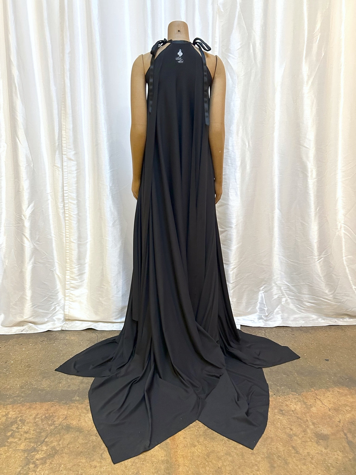 Heartless Revival Trapeze Gown