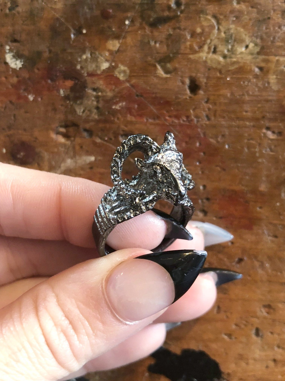 Nuance Horned Ram Ring | Bronze
