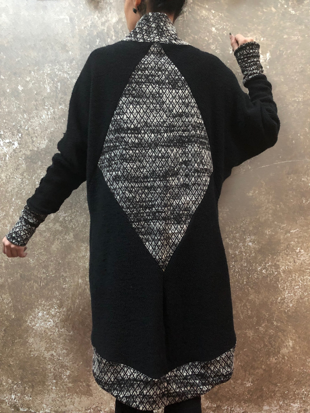 Bianca Rachele Diamond Back Sweater - Black